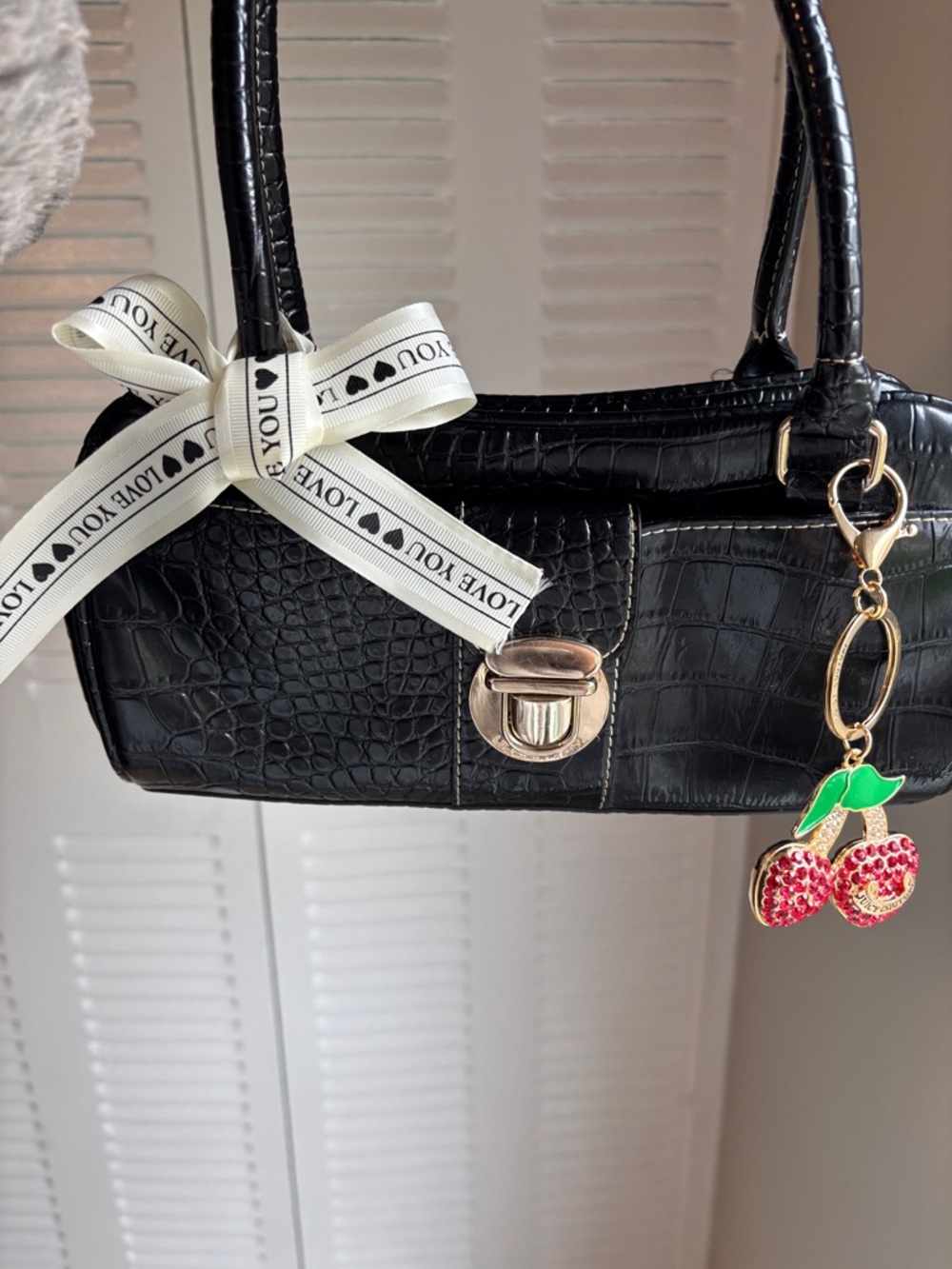 Luzialborne Croc Shoulder Bag + Juicy Couture Cherry Charm Y2K - Picture 11 of 16